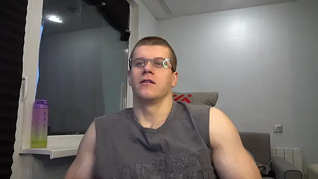 Bruno Banani online show from October 2025 03:41:01 PM