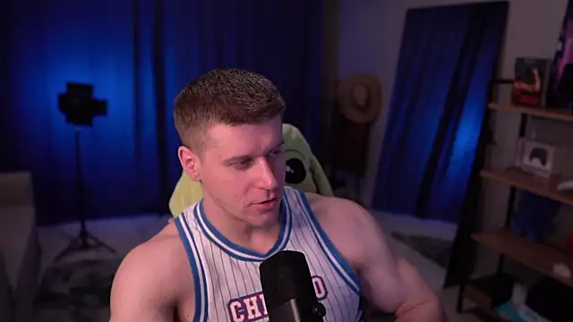 Bruno Banani online show from March 2026 05:29:01 PM