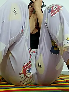 Abbyjonhson   online show from November 2025 03:56:02 PM