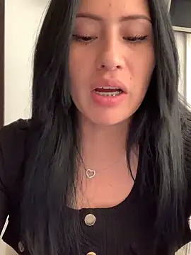 Snapshot of Sara_luna_ chatting on March 2025 04:22:01 PM Sara luna online show from March 2025 04:22:01 PM