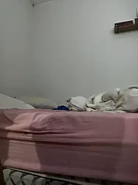 Snapshot of sammoura01 chatting on November 2025 03:17:01 AM sammoura01 online show from November 2025 03:17:01 AM