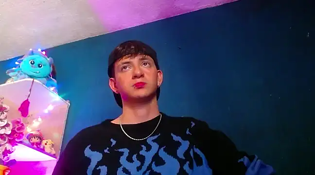 Snapshot of GabyThoms chatting on December 2024 04:04:02 AM GabyThoms online show from December 2024 04:04:02 AM