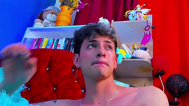 Snapshot of GabyThoms chatting on March 2025 11:59:02 PM GabyThoms online show from March 2025 11:59:02 PM