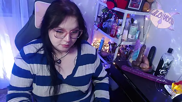 Snapshot of LiloMoon69 chatting on February 2025 06:51:02 AM LiloMoon69 online show from February 2025 06:51:02 AM
