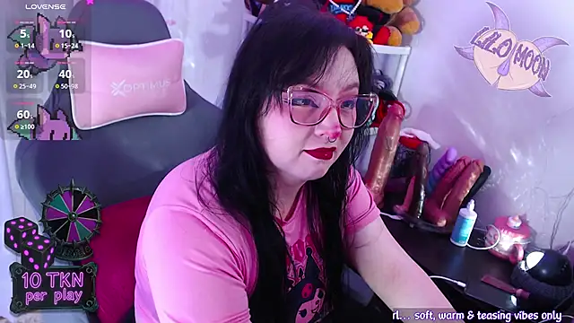 LiloMoon69 online show from November 2025 02:20:01 PM