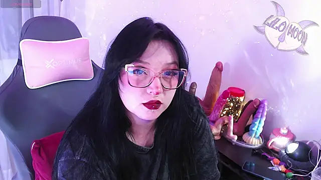 LiloMoon69 online show from April 2026 04:21:01 AM