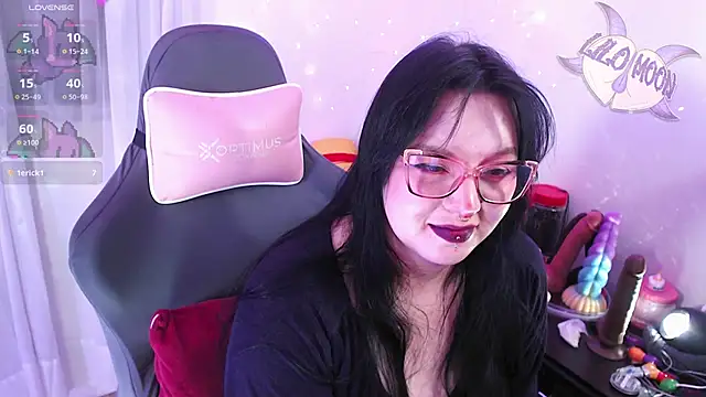 LiloMoon69 online show from April 2026 02:27:02 AM
