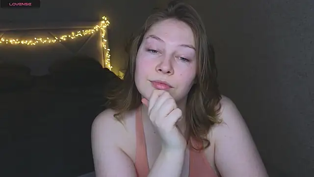 Catherine River online show from January 2025 01:13:02 PM