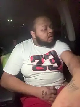 papijusto online show from November 2025 01:44:01 AM