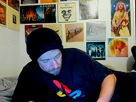 cloudyystar666 online show from December 2025 02:45:02 PM