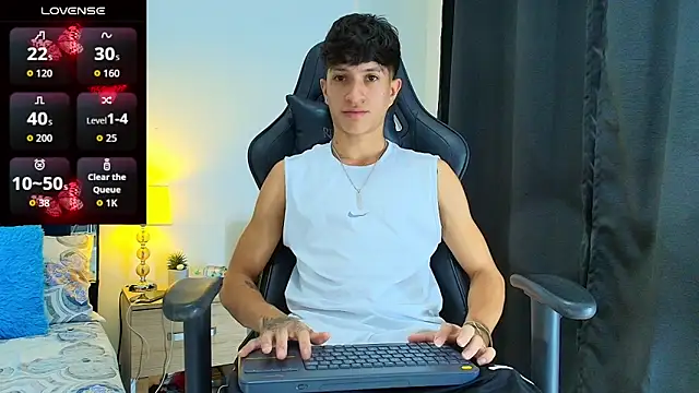  CamiloBass online show from June 2026 08:32:02 PM