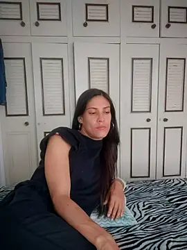 aleja 2024 online show from September 2025 09:29:02 PM