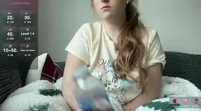 lilsbabyxo online show from December 2024 03:03:02 PM