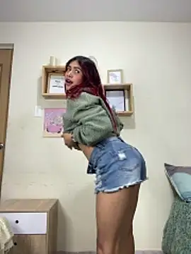 soy sarah  online show from February 2026 05:14:01 AM