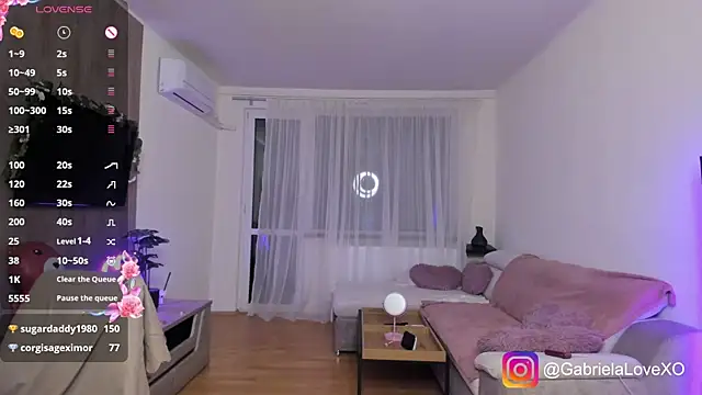 Snapshot of GabrielaLove_ chatting on February 2025 11:46:01 PM GabrielaLove online show from February 2025 11:46:01 PM