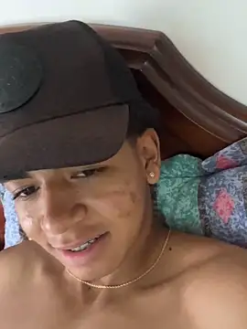 Snapshot of JoanG10 chatting on September 2025 04:06:01 PM JoanG10 online show from September 2025 04:06:01 PM