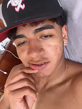 Snapshot of JoanG10 chatting on October 2025 06:28:02 PM JoanG10 online show from October 2025 06:28:02 PM