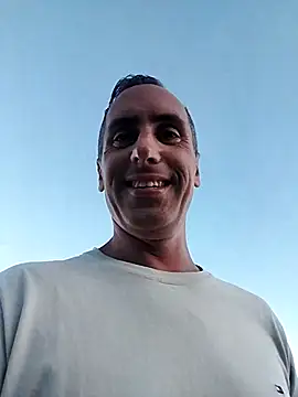 Snapshot of HELL_FIRE chatting on February 2025 10:04:02 PM HELL FIRE online show from February 2025 10:04:02 PM