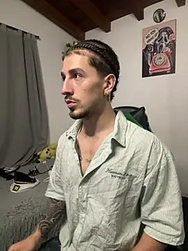 Valentino Xander online show from February 2026 05:06:02 AM