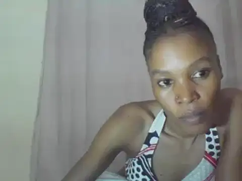 Snapshot of Sweetpetite254 chatting on March 2025 06:43:01 PM Sweetpetite254 online show from March 2025 06:43:01 PM