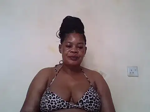 Snapshot of ANALQUEEN4 chatting on February 2025 06:43:02 AM ANALQUEEN4 online show from February 2025 06:43:02 AM