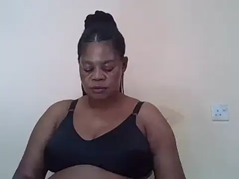 Snapshot of ANALQUEEN4 chatting on February 2025 07:44:01 AM ANALQUEEN4 online show from February 2025 07:44:01 AM