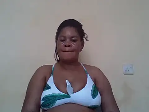 Snapshot of ANALQUEEN4 chatting on March 2025 07:01:02 AM ANALQUEEN4 online show from March 2025 07:01:02 AM