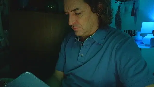 Snapshot of costanza7070 chatting on February 2025 07:23:01 AM costanza7070 online show from February 2025 07:23:01 AM