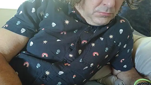 Snapshot of costanza7070 chatting on March 2025 07:59:02 PM costanza7070 online show from March 2025 07:59:02 PM