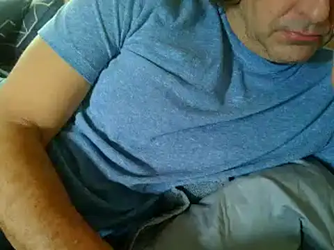 Snapshot of costanza7070 chatting on March 2025 07:40:01 PM costanza7070 online show from March 2025 07:40:01 PM