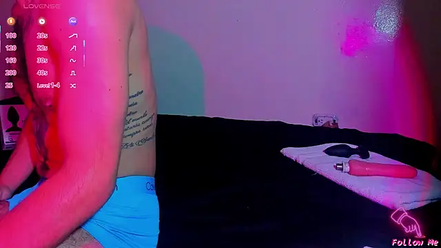 Piggy Eddy online show from April 2026 11:48:01 AM
