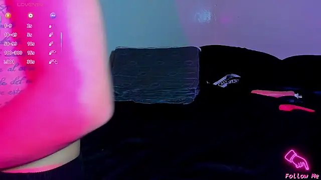 Piggy Eddy online show from May 2026 02:30:01 AM