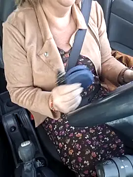 Mara-24 online show from November 2025 03:03:01 PM