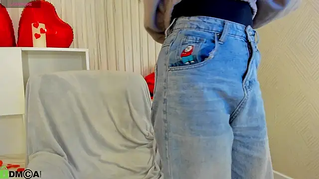 Nicole Charm online show from March 2026 11:43:02 PM