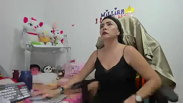 GatitaSexy Hotwet4u online show from January 2025 11:27:02 PM