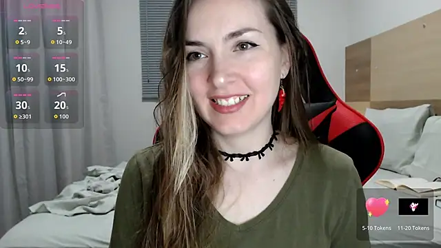 Snapshot of Naughty_Annn chatting on December 2025 02:28:01 AM Naughty Annn online show from December 2025 02:28:01 AM