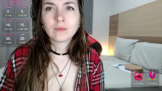 Snapshot of Naughty_Annn chatting on January 2026 02:37:02 AM Naughty Annn online show from January 2026 02:37:02 AM