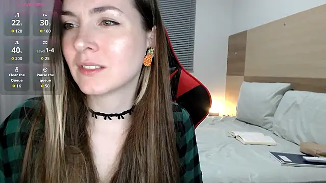 Snapshot of Naughty_Annn chatting on January 2026 02:27:01 AM Naughty Annn online show from January 2026 02:27:01 AM