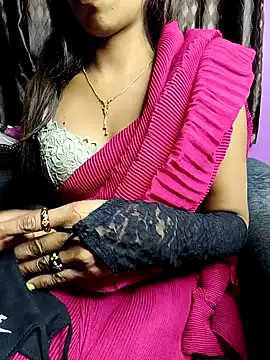 Snapshot of sexy-mohini chatting on January 2025 02:03:02 PM sexy-mohini online show from January 2025 02:03:02 PM