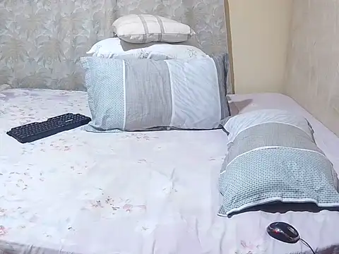 slender sweet online show from June 2026 12:54:02 PM