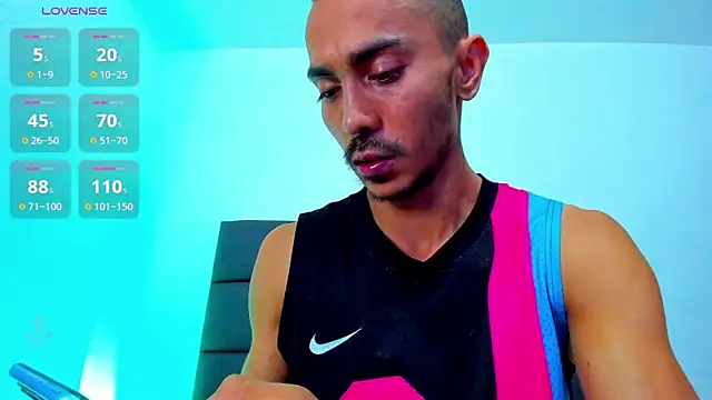 steven hott8 online show from February 2026 11:24:01 AM