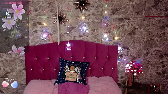 Snapshot of carla_slut_outlimits chatting on December 2024 07:00:02 PM carla slut outlimits online show from December 2024 07:00:02 PM