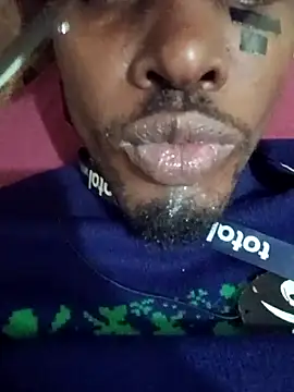 Snapshot of BlackD4uxo chatting on October 2025 06:49:01 AM BlackD4uxo online show from October 2025 06:49:01 AM