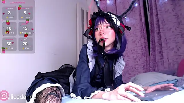 Snapshot of Alicedangerrr chatting on December 2024 03:05:02 AM Alicedangerrr online show from December 2024 03:05:02 AM