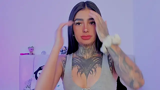 Snapshot of shadowcatt_ chatting on September 2025 05:51:02 PM shadowcatt online show from September 2025 05:51:02 PM