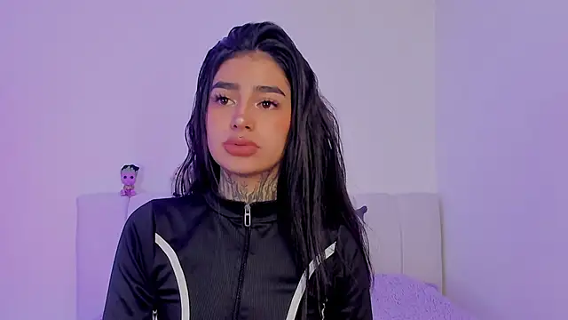 Snapshot of shadowcatt_ chatting on October 2025 07:03:02 PM shadowcatt online show from October 2025 07:03:02 PM