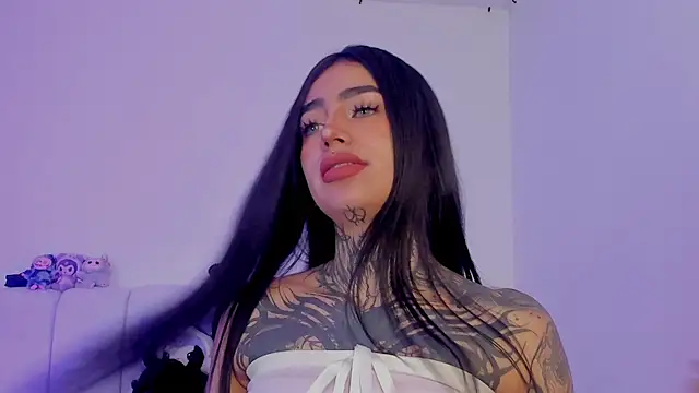 Snapshot of shadowcatt_ chatting on November 2025 06:52:02 PM shadowcatt online show from November 2025 06:52:02 PM