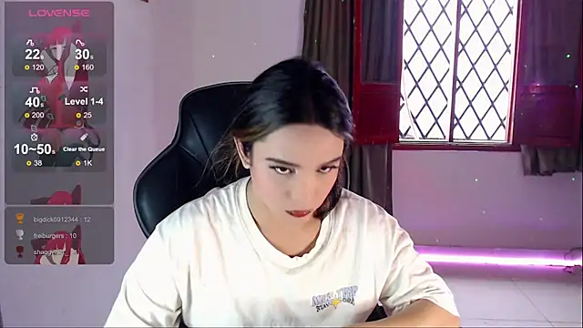 alexaryderr online show from January 2025 12:20:01 PM