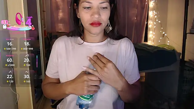 makennaa  online show from October 2025 10:15:01 AM