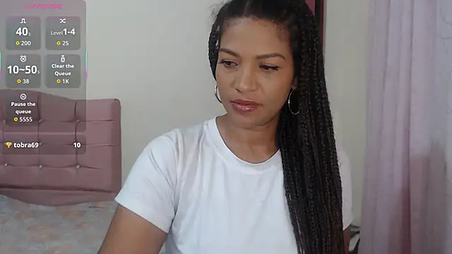 makennaa  online show from February 2026 10:47:02 AM